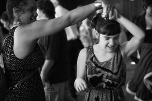 dancers at Eartstock